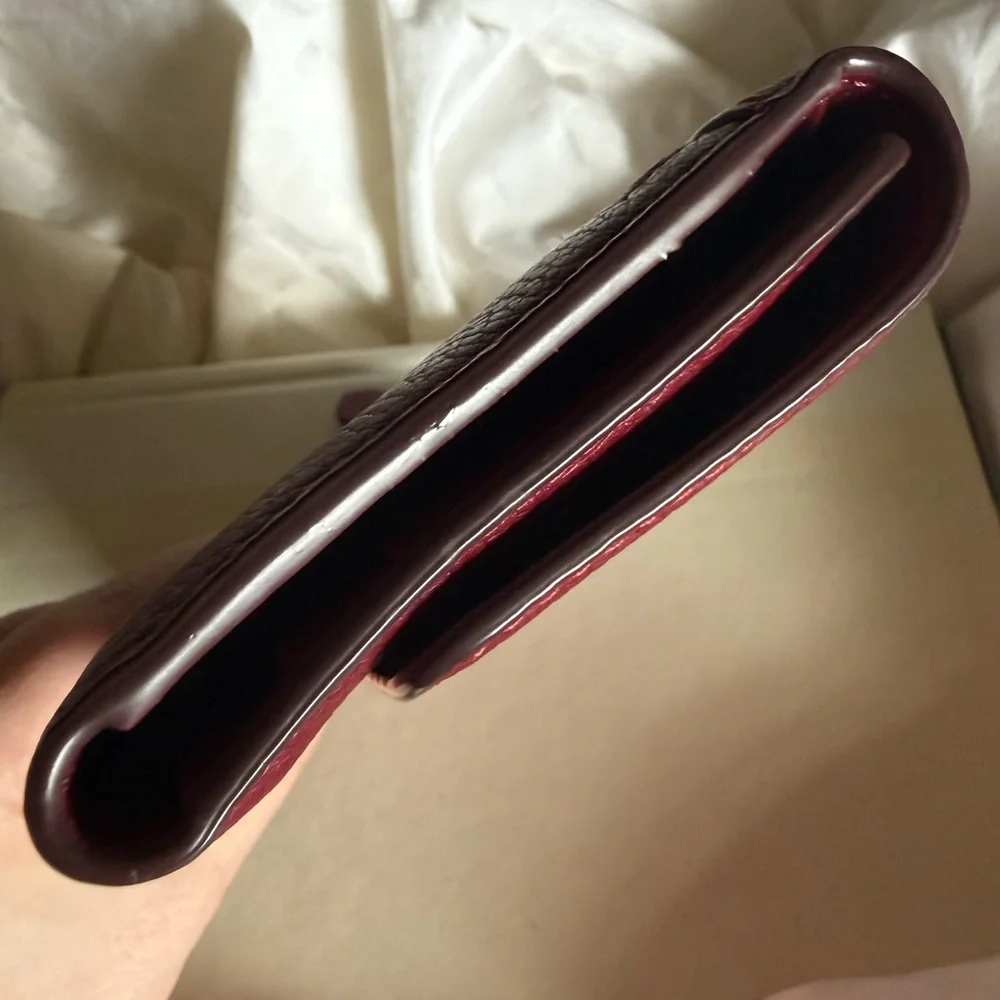 Coach Burgundy Red Pebbled Leather Trifold Wallet - Picture 4 of 9